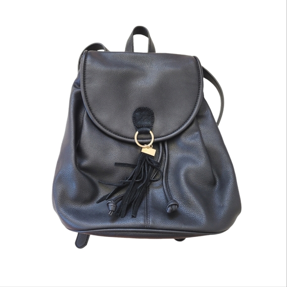 FOREVER 21 Black Faux Leather Backpack - Picture 1 of 5